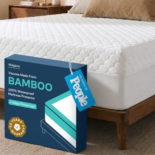 Ultra Soft Waterproof Mattress Protector, White Scallopes